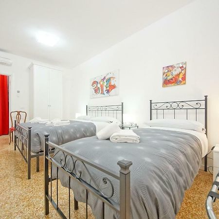 Dolcevita Apartments N 374 Venezia Esterno foto