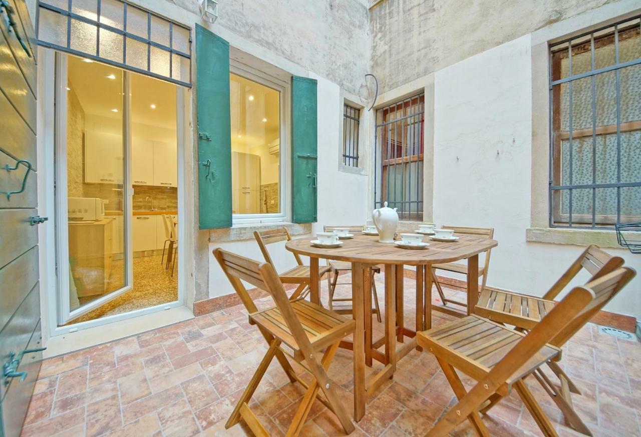 Dolcevita Apartments N 374 Venezia Esterno foto