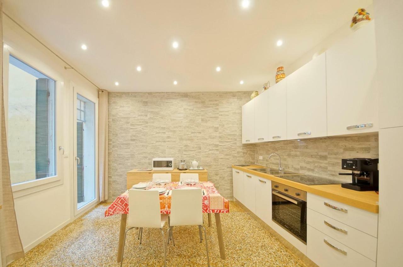 Dolcevita Apartments N 374 Venezia Esterno foto
